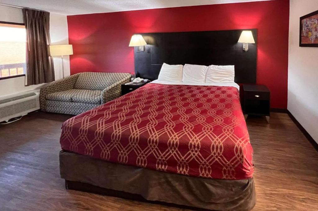 Econo Lodge Inn & Suites I-20, Exit 73 Tuscaloosa Exteriör bild