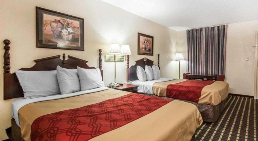Econo Lodge Inn & Suites I-20, Exit 73 Tuscaloosa Exteriör bild